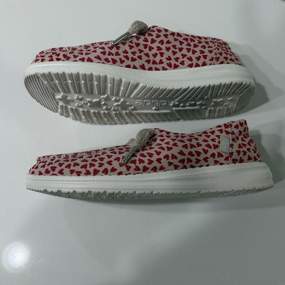 Hey Dude Wendy Love Tan Red Heart Shoes | 6 - Picture 3 of 7